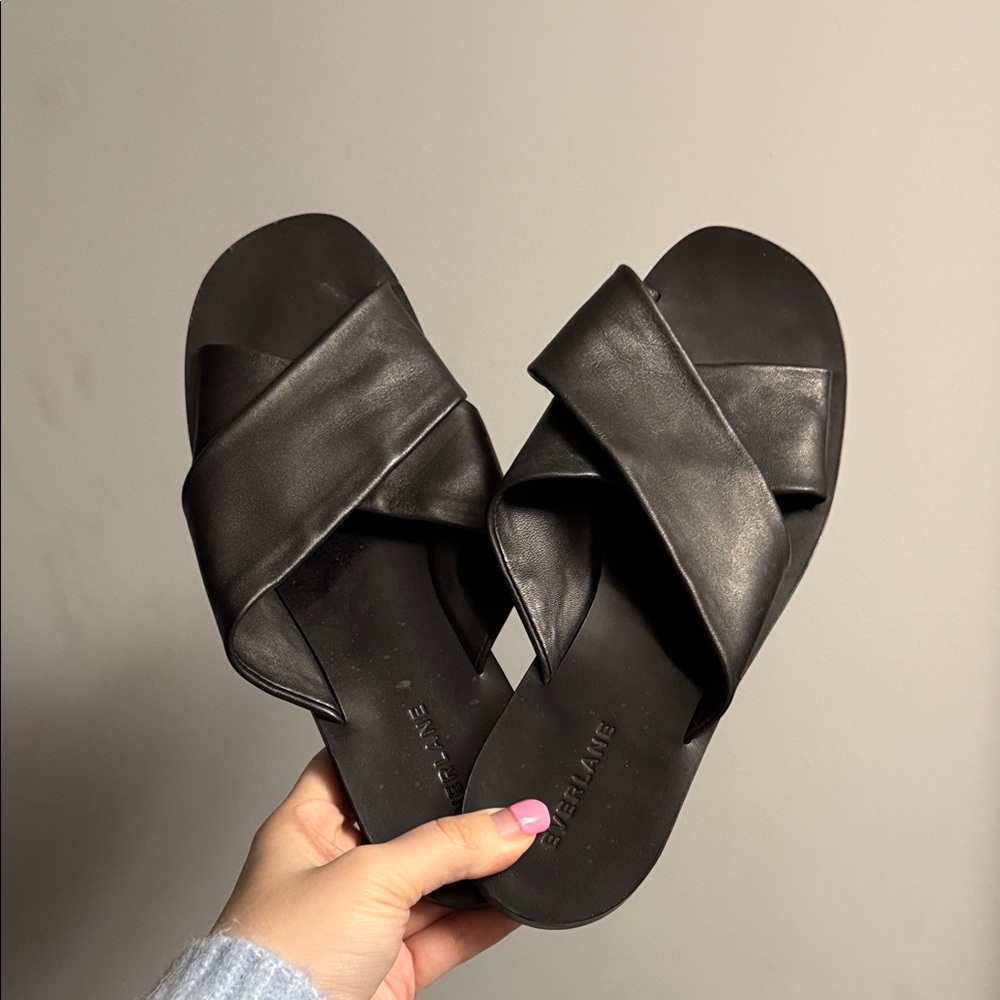Everlane The Day Crossover Women's Black Leather Flats
